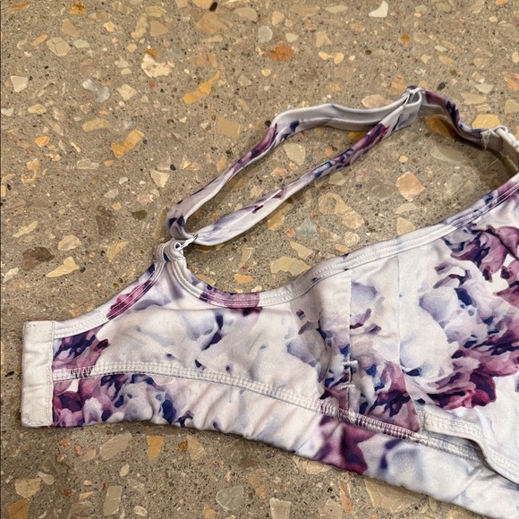 Floral Print Women's pumping and nursing sports Bra - Picture 2 of 4